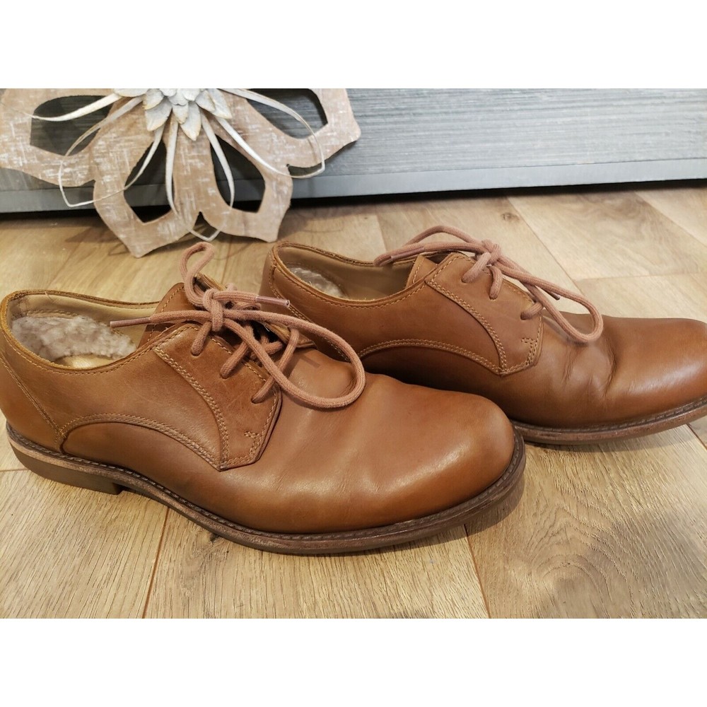 Ugg Hixson Oxford Tan Suede Fur lined Lace up Mens Shoes Size US 8.5 EUC